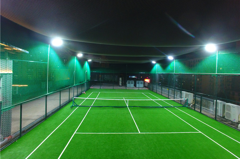 楼顶网球场围网，楼顶球场防风网